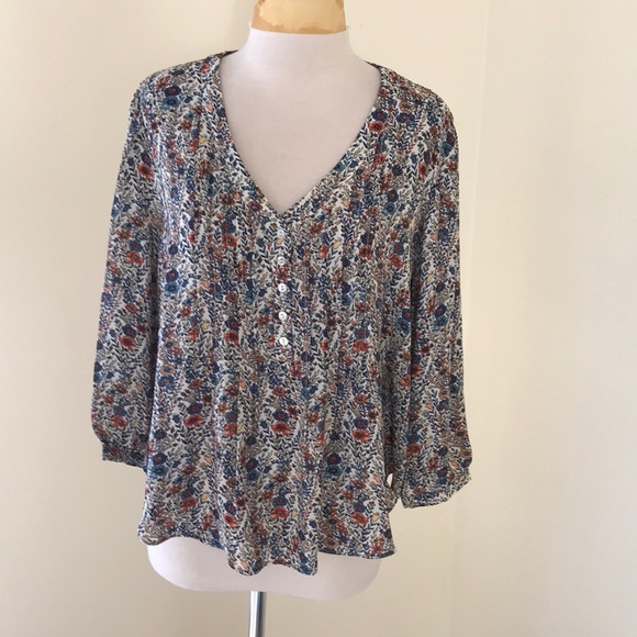 Rose & Olive 1X floral pintuck blouse. - Picture 1 of 8